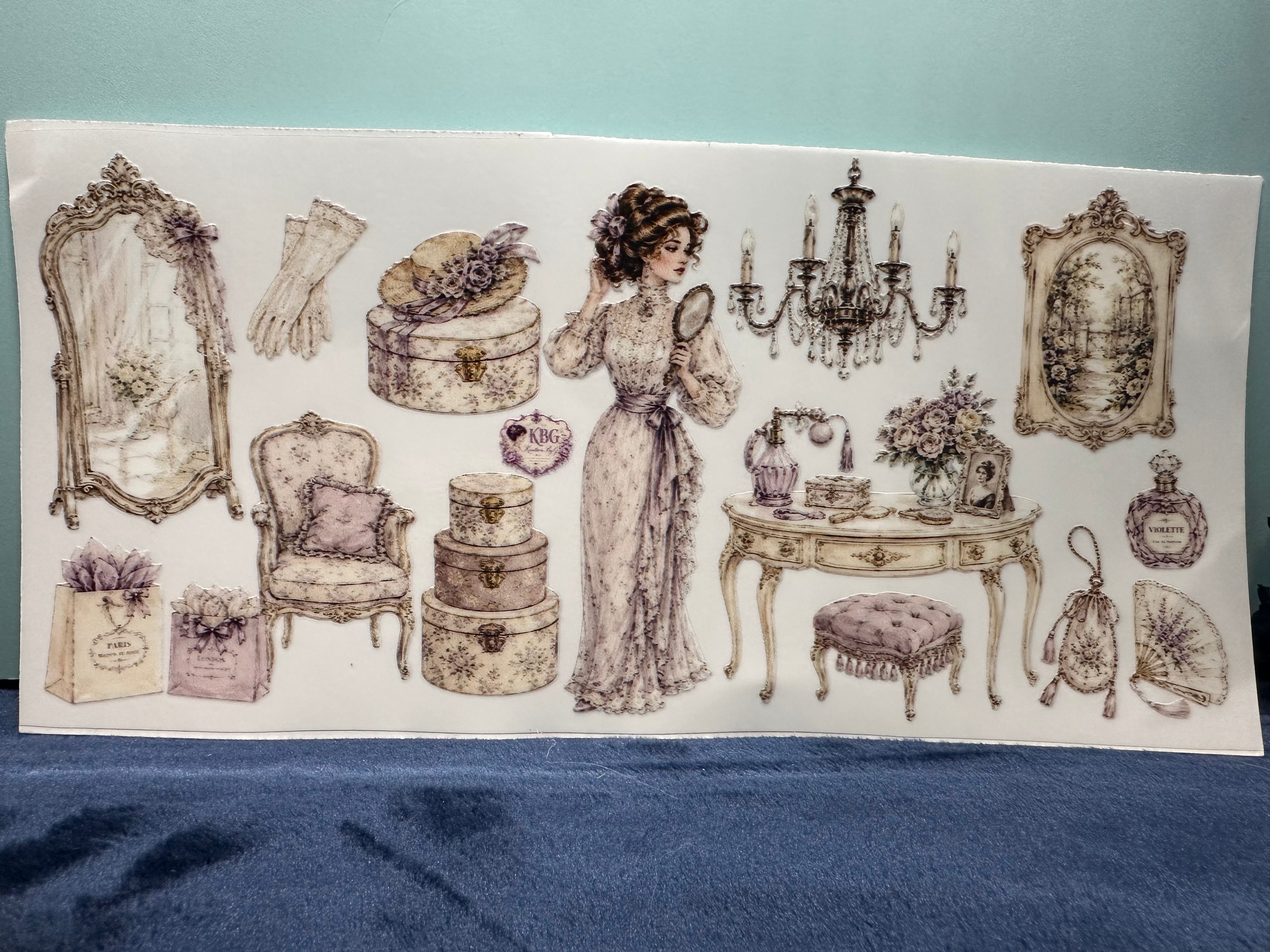 Gibson Girl in Purple