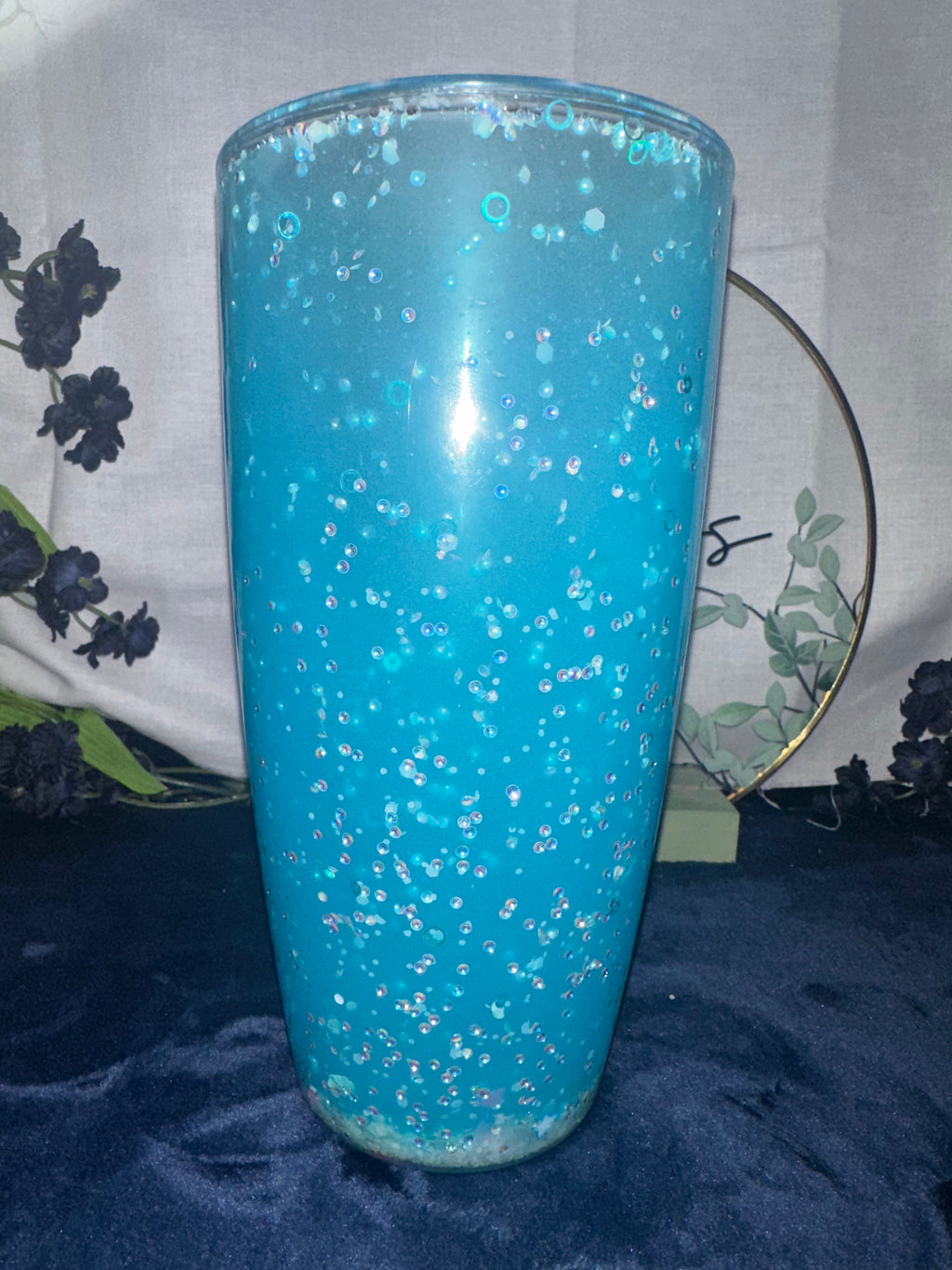 24oz Glow in the Dark Aquarium Snow Globe