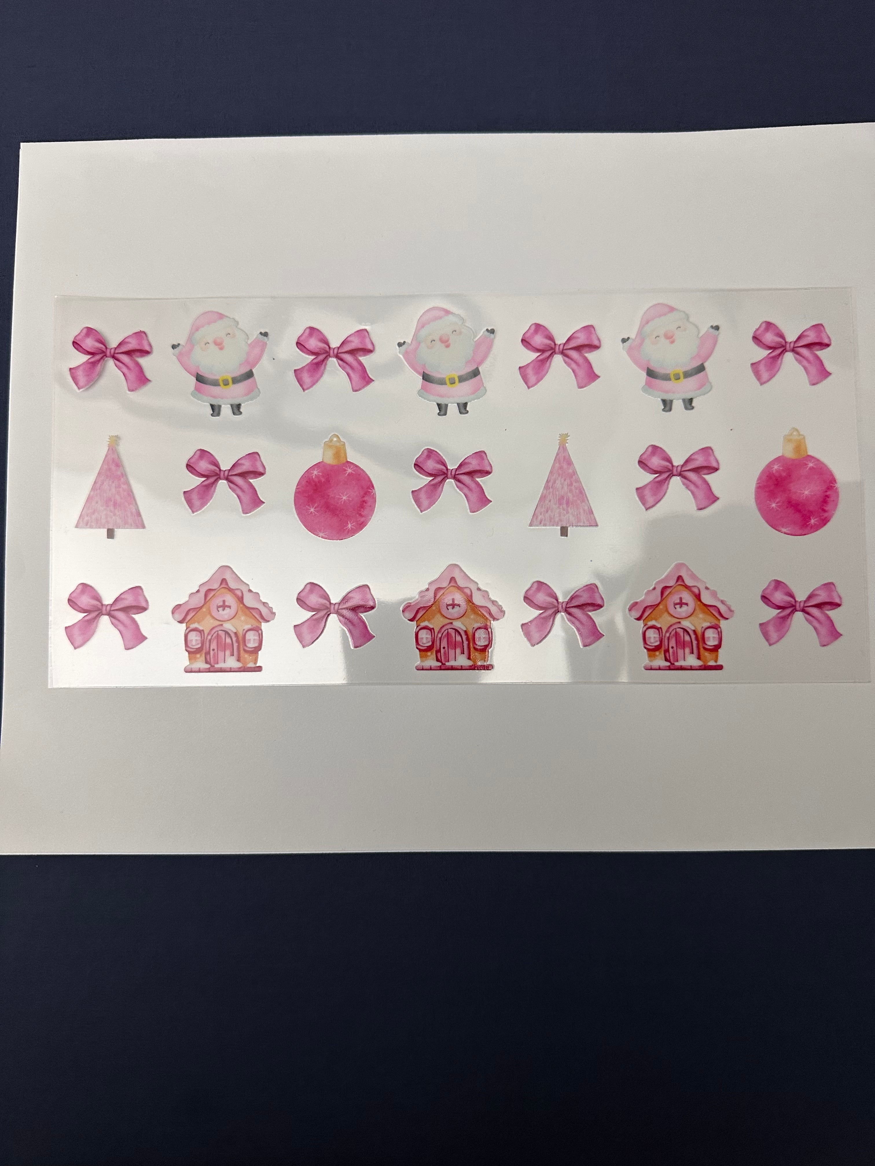 252  Pink Santa, Pink Boy, Gingerbread House