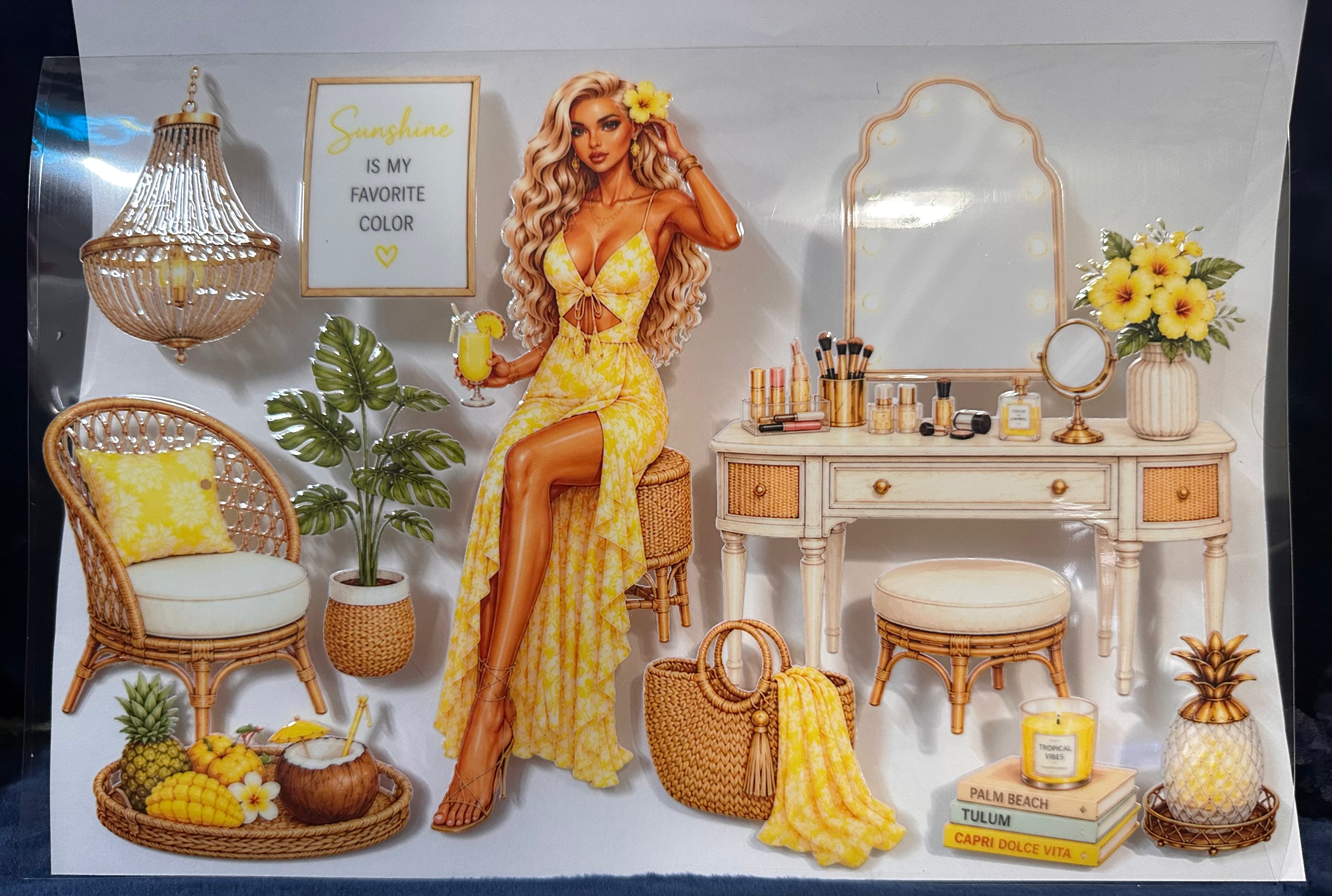Tropical Luxury Yellow (For a 24oz Cup)