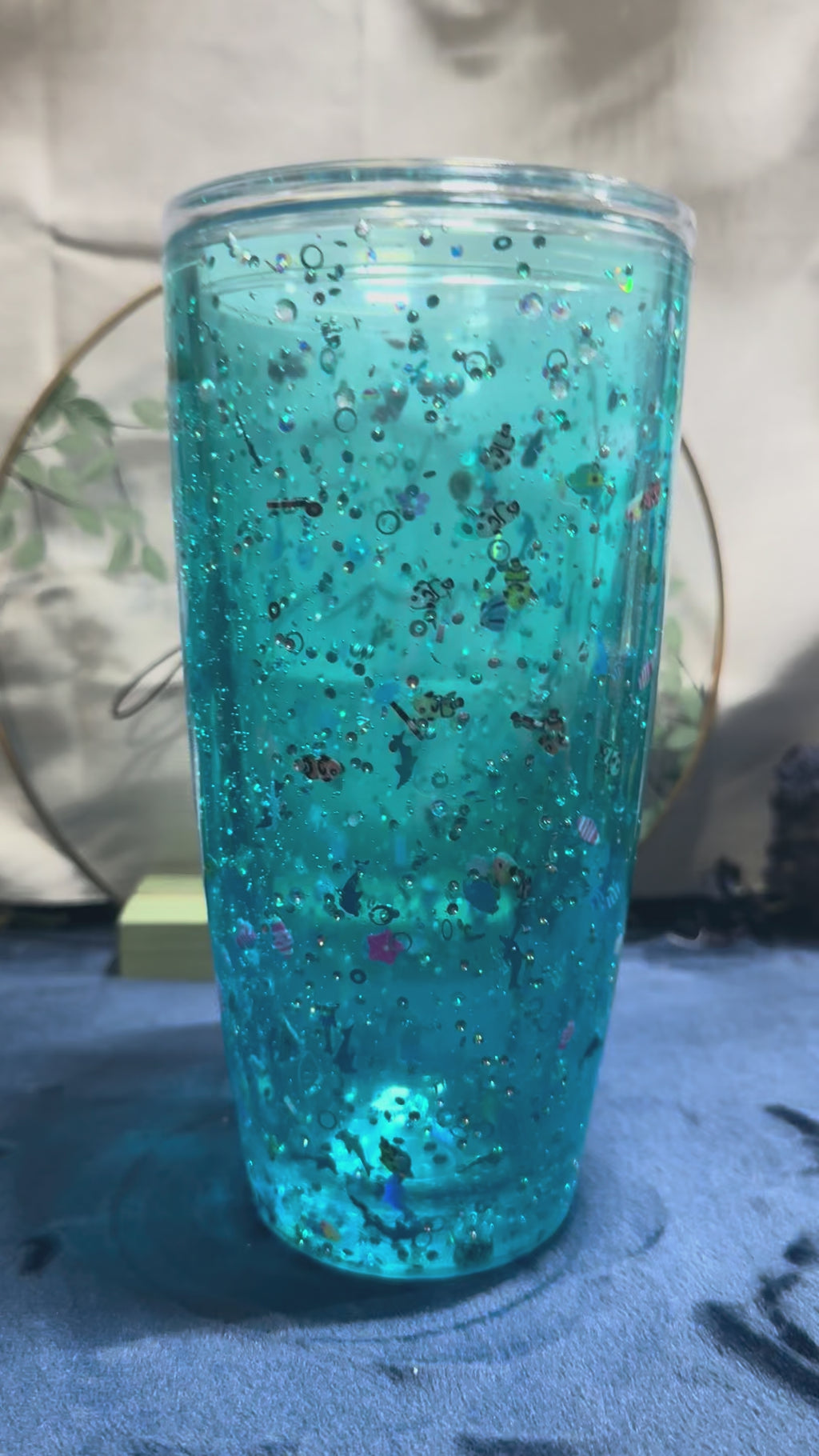 24oz Aquarium Snow Globe